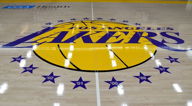 Lakers ndryshon pronar, klubi legjendar shitet për 10 miliardë